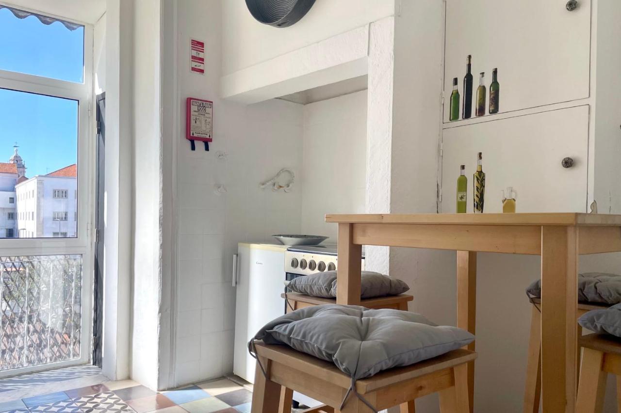 2 Bedroom In Apartment *